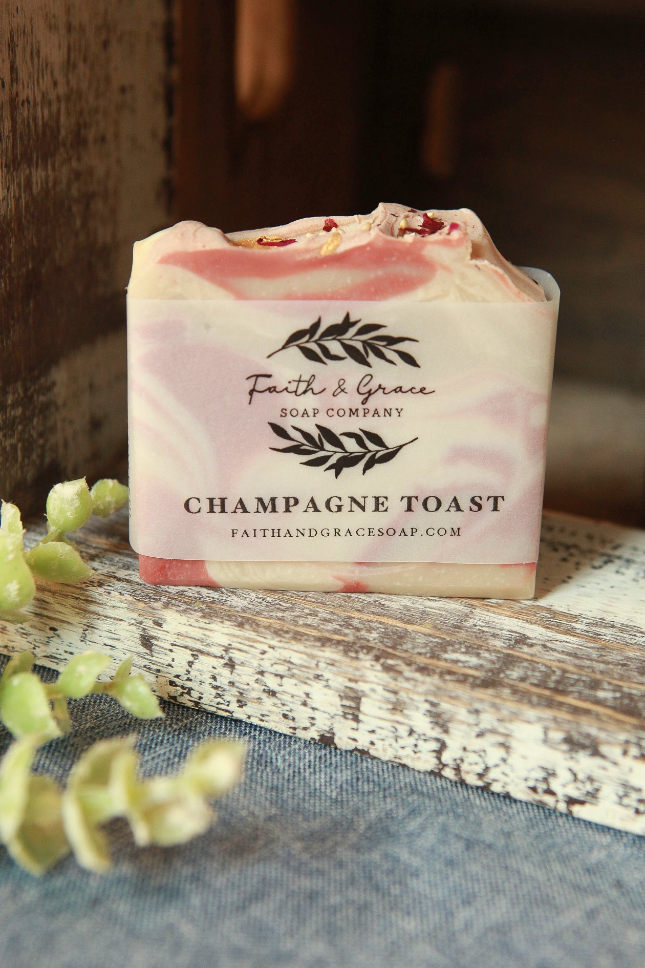 Champagne Toast cold process soap